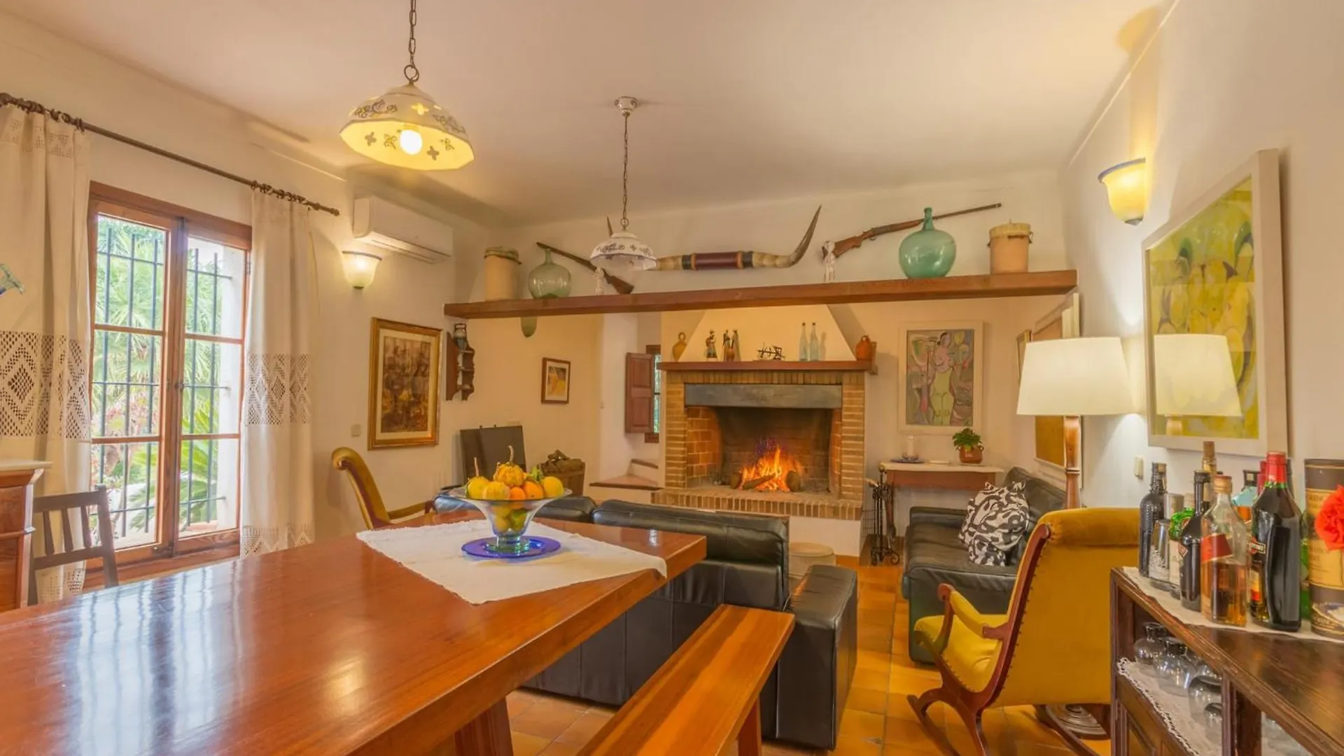 Country House For 9 Guests, Búger 0*,